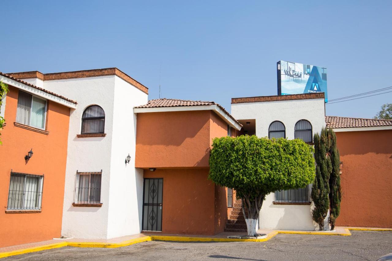 Hotel & Suites Villa Del Sol Morelia Extérieur photo